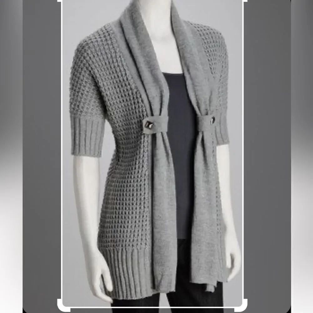 GUESS  Unique cardigan